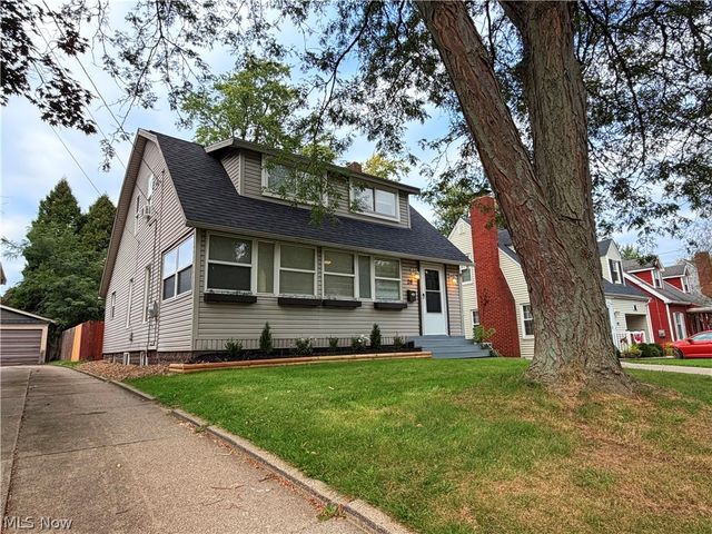 26 Clifton Drive, Boardman, OH 44512