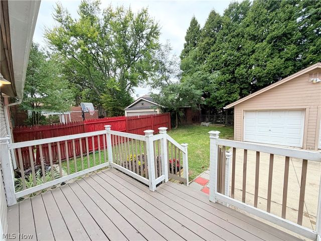 26 Clifton Drive, Boardman, OH 44512