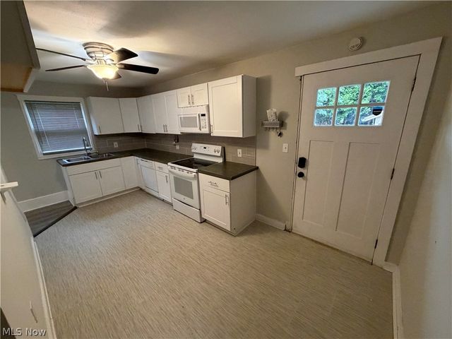 26 Clifton Drive, Boardman, OH 44512