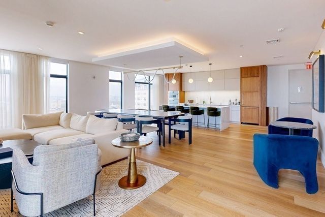 191 Washington 720, Boston, MA 02135