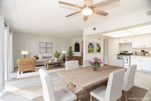 8712 Mobile Avenue B, Oak Lawn, IL 60453