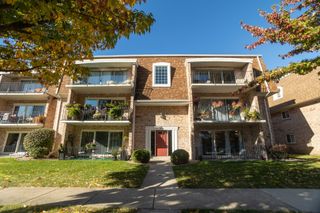 8712 Mobile Avenue B, Oak Lawn, IL 60453