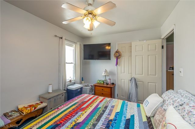 7325 Traymore Avenue, Brooklyn, OH 44144
