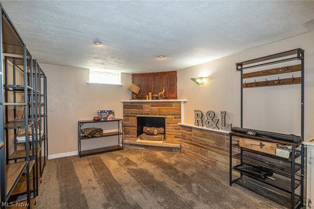 7325 Traymore Avenue, Brooklyn, OH 44144
