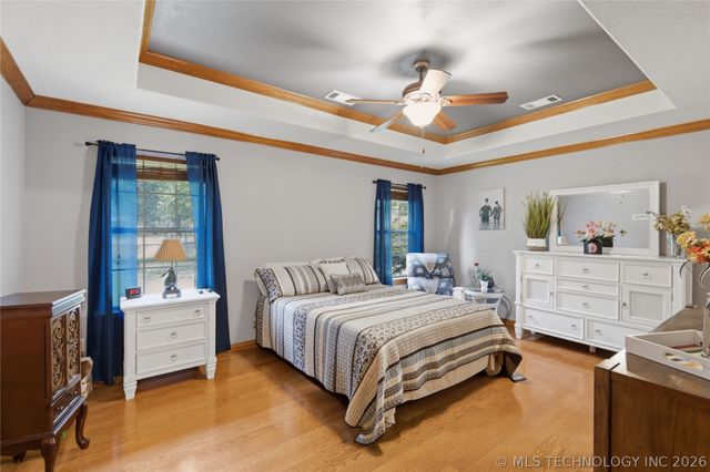 61 Hummingbird Lane, Eufaula, OK 74432