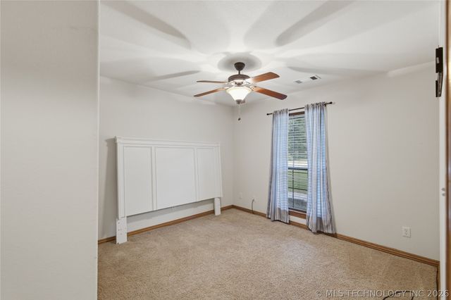 61 Hummingbird Lane, Eufaula, OK 74432