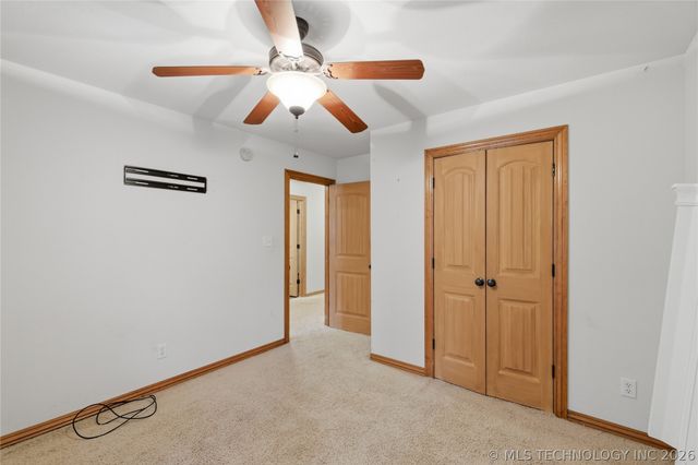 61 Hummingbird Lane, Eufaula, OK 74432