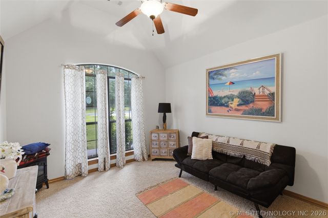 61 Hummingbird Lane, Eufaula, OK 74432