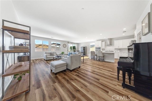 33041 Cuvee Court, Winchester, CA 92596