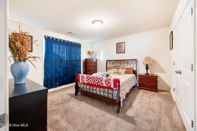 410 Paradise Lane, Carthage, NC 28327