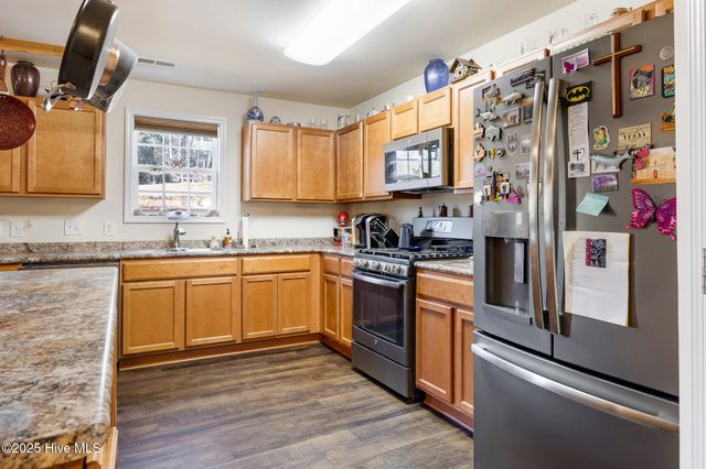 410 Paradise Lane, Carthage, NC 28327