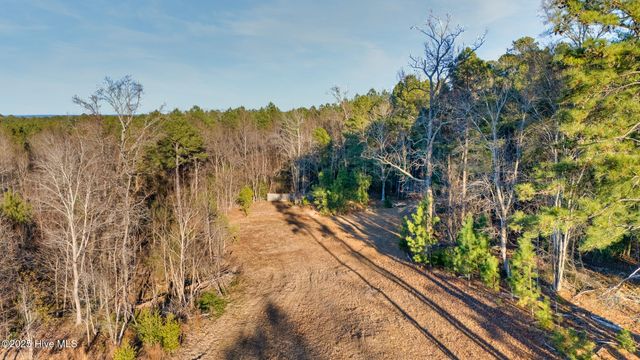 410 Paradise Lane, Carthage, NC 28327