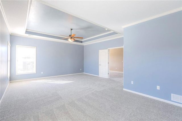 19011 W 99th Street, Lenexa, KS 66220