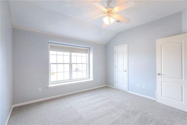 19011 W 99th Street, Lenexa, KS 66220