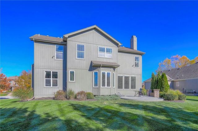 19011 W 99th Street, Lenexa, KS 66220