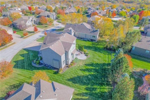 19011 W 99th Street, Lenexa, KS 66220