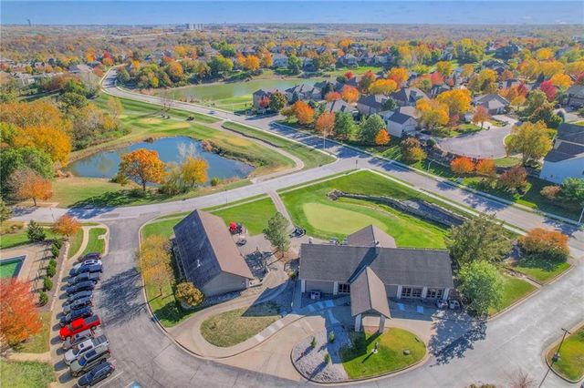 19011 W 99th Street, Lenexa, KS 66220