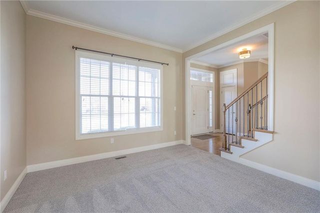 19011 W 99th Street, Lenexa, KS 66220