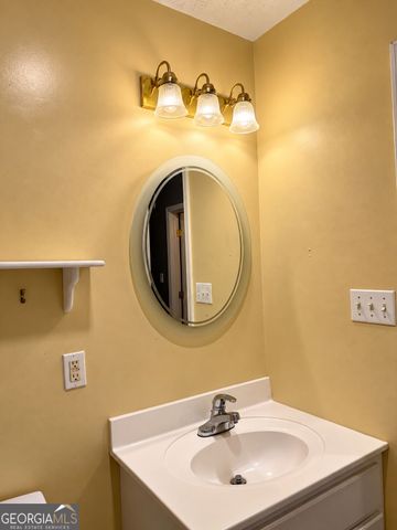 101 Mineral Springs Road, Waco, GA 30182