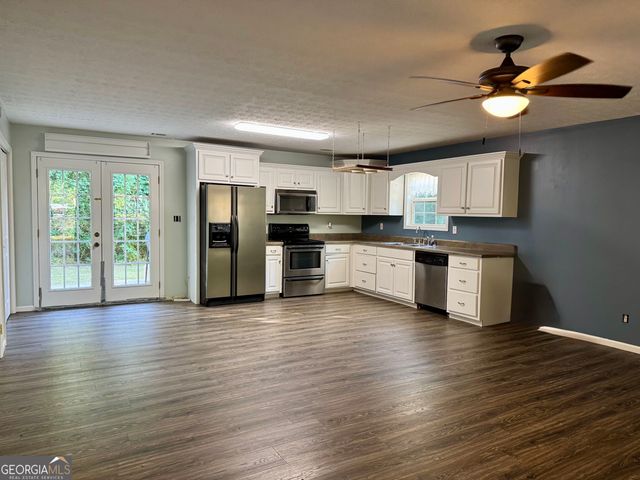 101 Mineral Springs Road, Waco, GA 30182