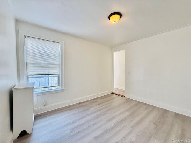 1823 Radcliff Avenue, Bronx, NY 10462