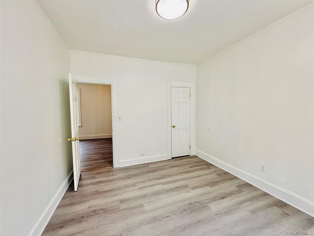 1823 Radcliff Avenue, Bronx, NY 10462