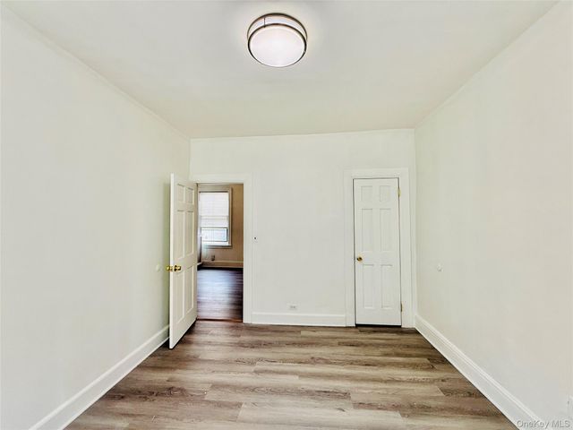 1823 Radcliff Avenue, Bronx, NY 10462