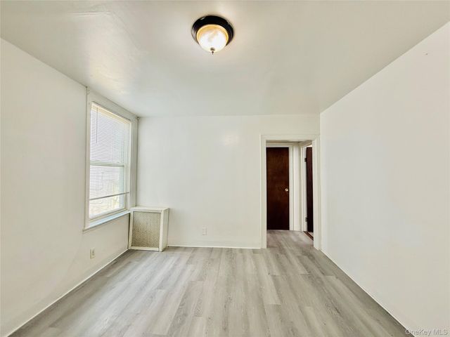 1823 Radcliff Avenue, Bronx, NY 10462