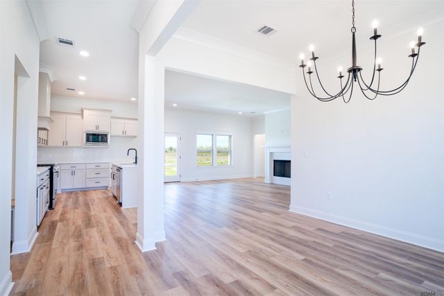 24167 Red Tail Lane, Denham Springs, LA 70726