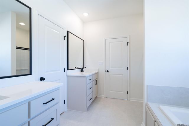 24167 Red Tail Lane, Denham Springs, LA 70726