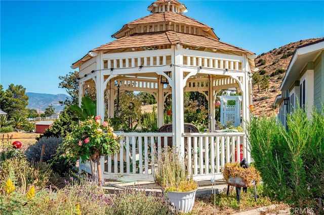 32117 42nd Street W, Acton, CA 93510