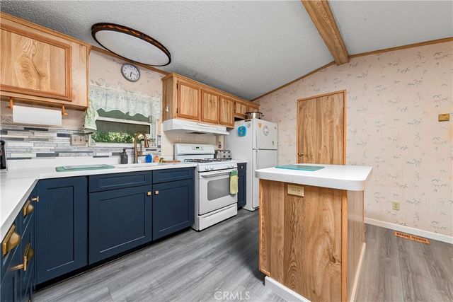 32117 42nd Street W, Acton, CA 93510