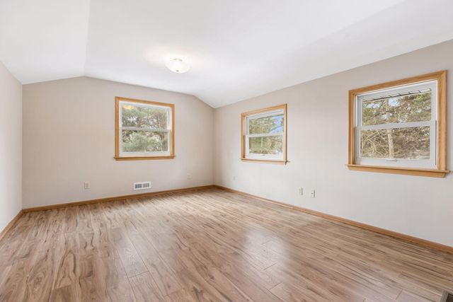 15776 Cedar Ridge Road, Eden Prairie, MN 55347