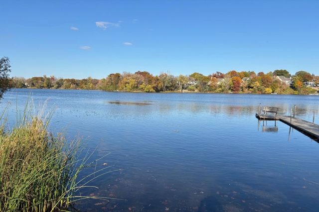 15776 Cedar Ridge Road, Eden Prairie, MN 55347