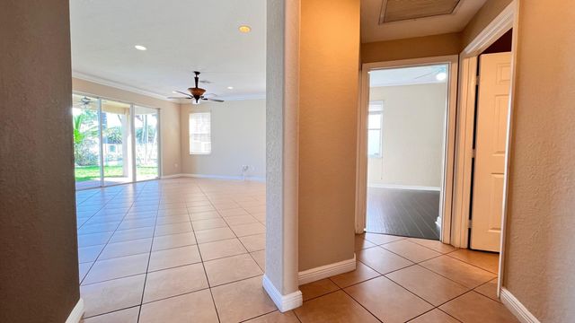 9546 Worswick Court, Wellington, FL 33414