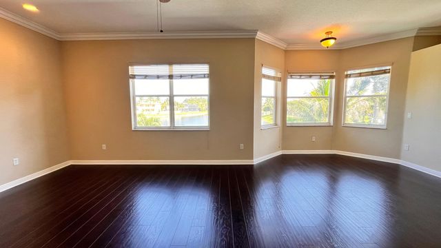 9546 Worswick Court, Wellington, FL 33414
