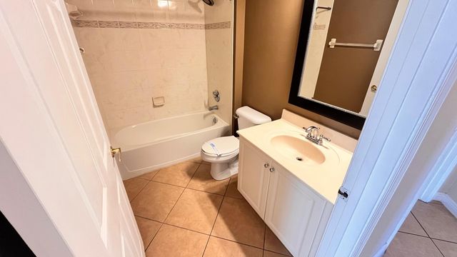 9546 Worswick Court, Wellington, FL 33414