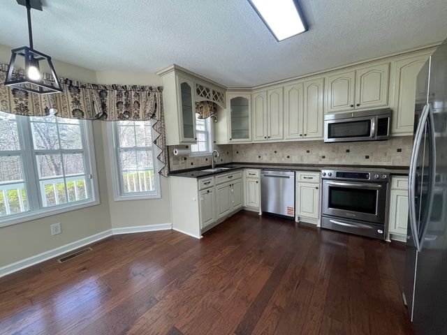 974 Gold Ridge Road, Dahlonega, GA 30533