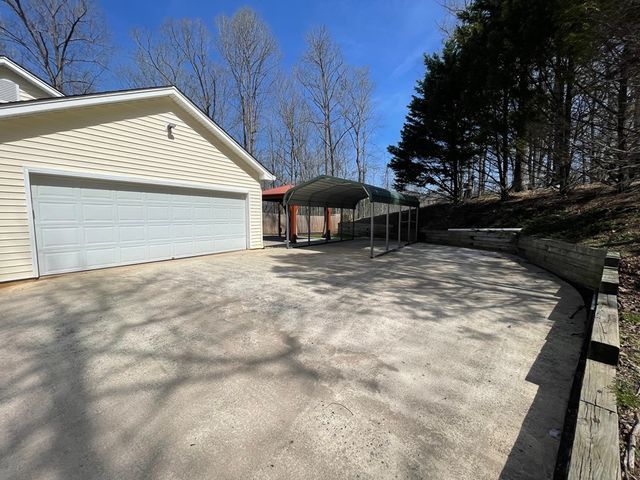 974 Gold Ridge Road, Dahlonega, GA 30533