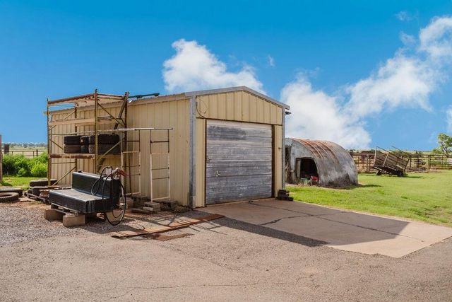 12223 N 2040 Road, Sentinel, OK 73664