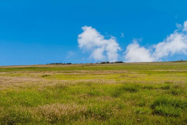 12223 N 2040 Road, Sentinel, OK 73664