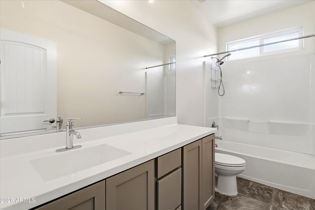 1925 W 22ND Avenue, Apache Junction, AZ 85120