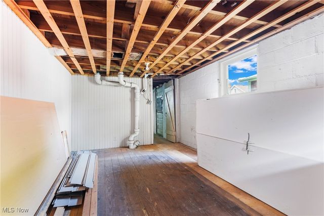 16 S State Street, Rittman, OH 44270