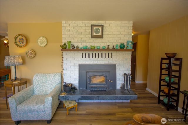310 E Hillcrest Drive, Port Angeles, WA 98362