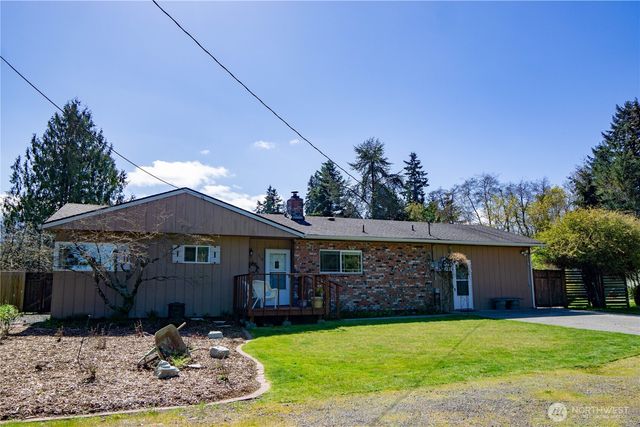 310 E Hillcrest Drive, Port Angeles, WA 98362