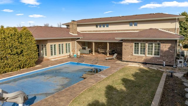 24104 S Old Farm Road, Manhattan, IL 60442