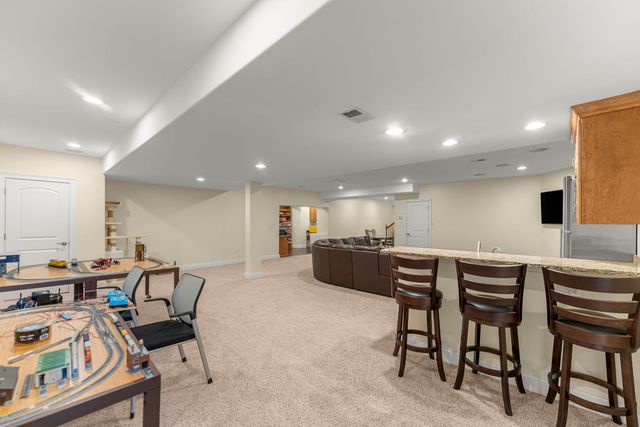 24104 S Old Farm Road, Manhattan, IL 60442