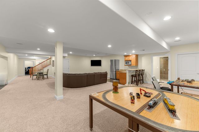 24104 S Old Farm Road, Manhattan, IL 60442