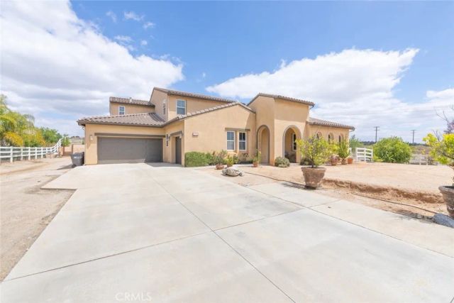 17970 Wildwood Creek Rd, Riverside, CA 92504