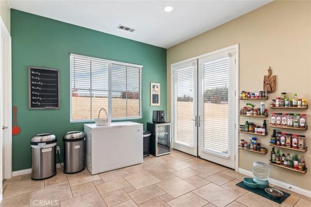 17970 Wildwood Creek Rd, Riverside, CA 92504